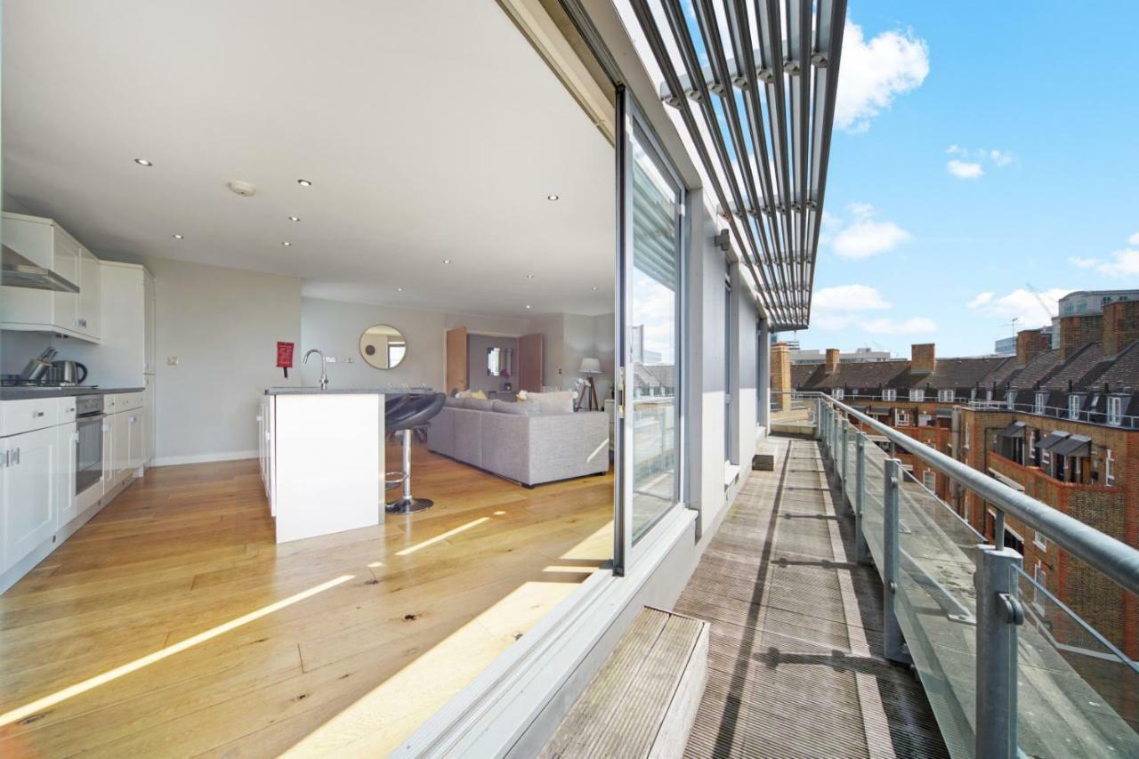 2 Bed Executive Penthouse Near Liverpool Street Free Wifi By City Stay Aparts Londra Exterior foto