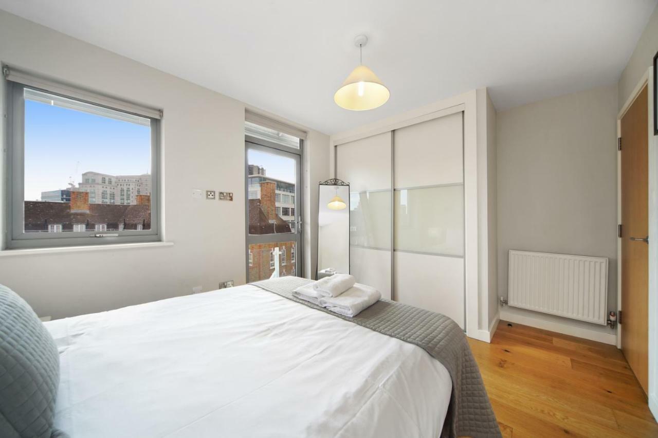 2 Bed Executive Penthouse Near Liverpool Street Free Wifi By City Stay Aparts Londra Exterior foto
